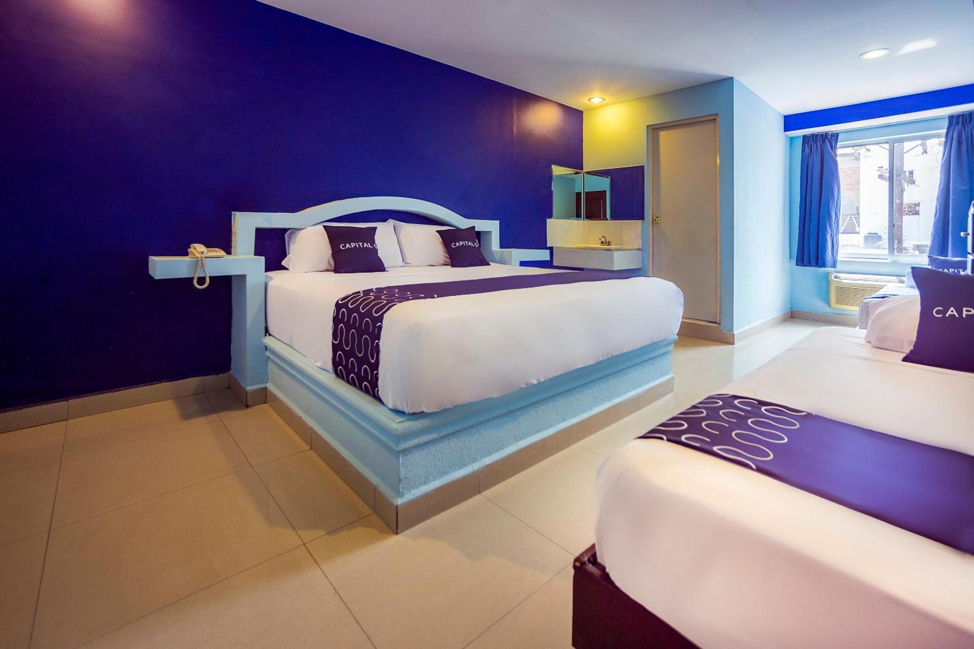 Capital O Hotel Diro, 몬테레이 외부 사진