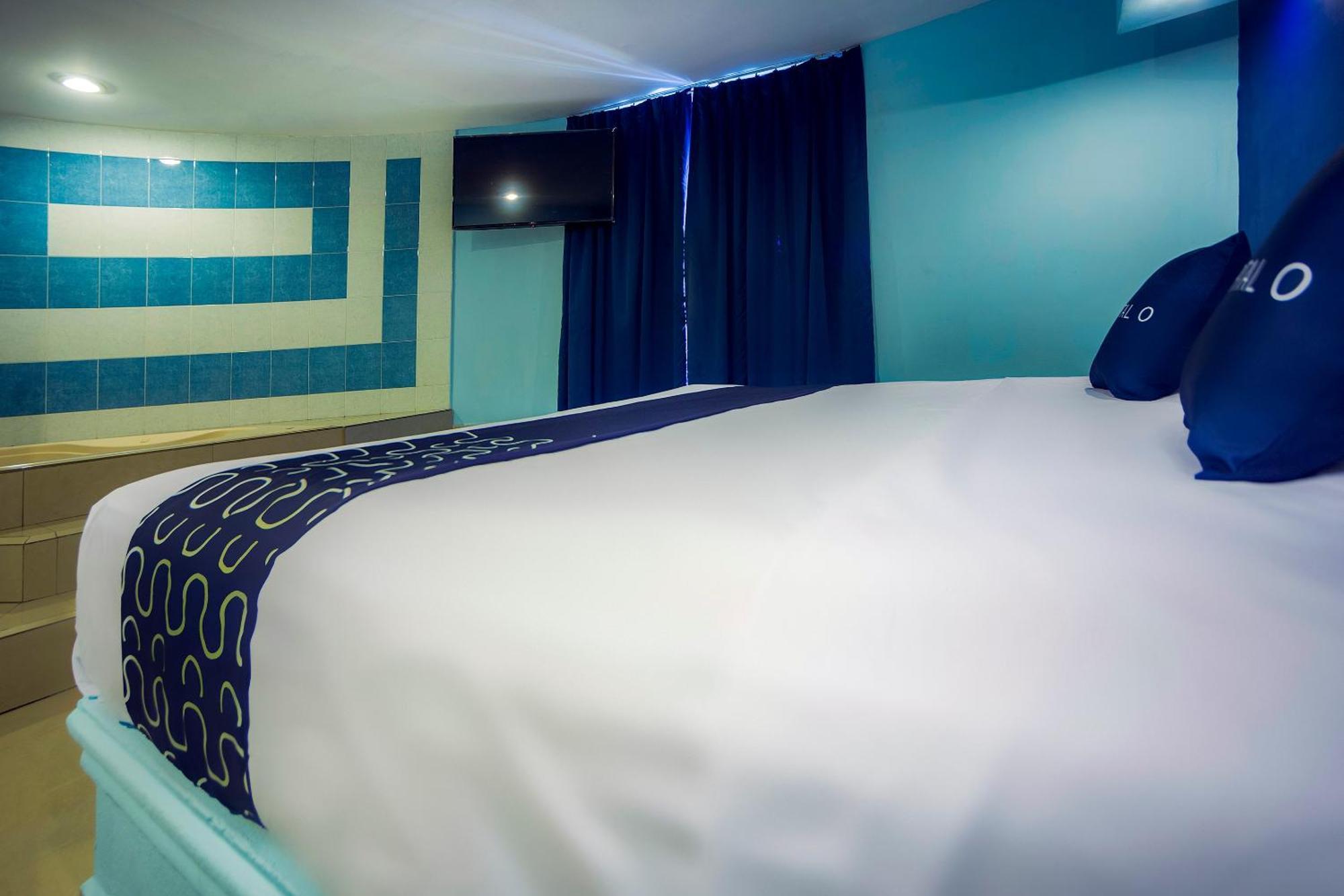 Capital O Hotel Diro, 몬테레이 외부 사진
