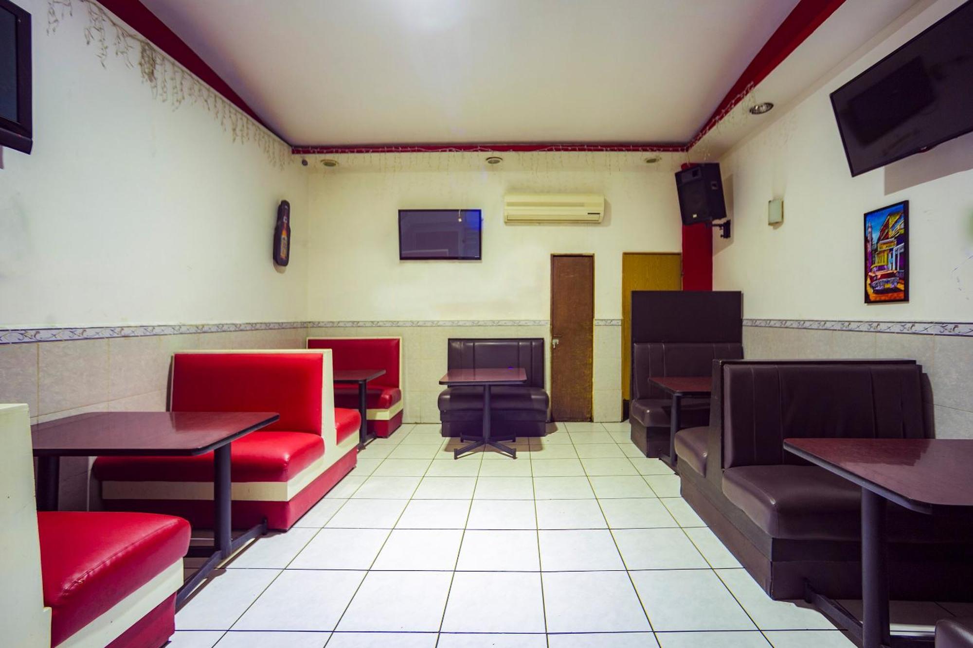 Capital O Hotel Diro, 몬테레이 외부 사진