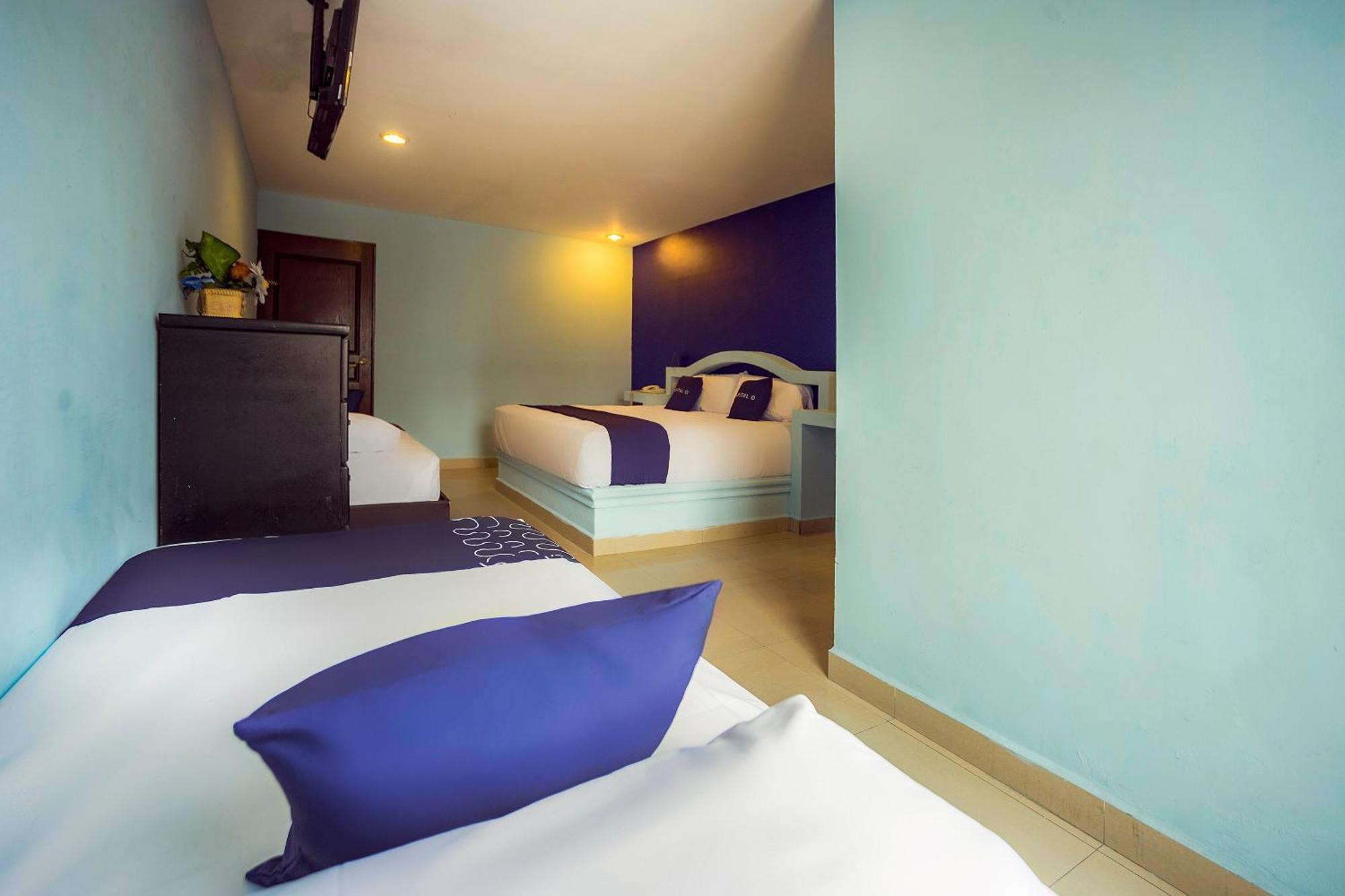 Capital O Hotel Diro, 몬테레이 외부 사진